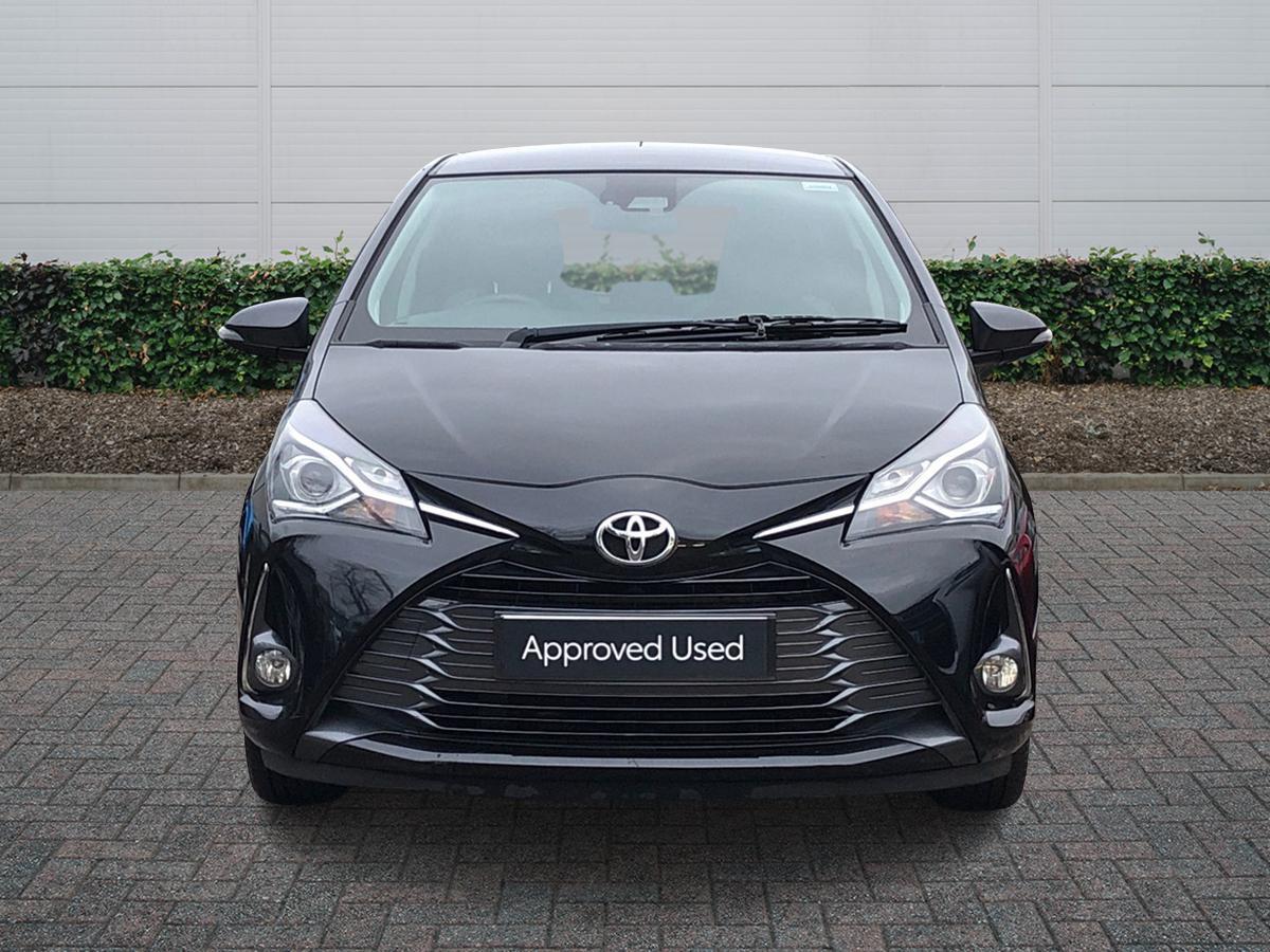 Used Toyota Yaris 2019 for sale - 76888245: Photo 3