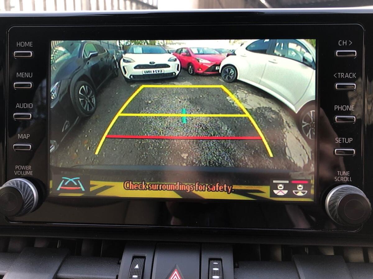 Used Toyota RAV4 2022 for sale - 76716793: Photo 17