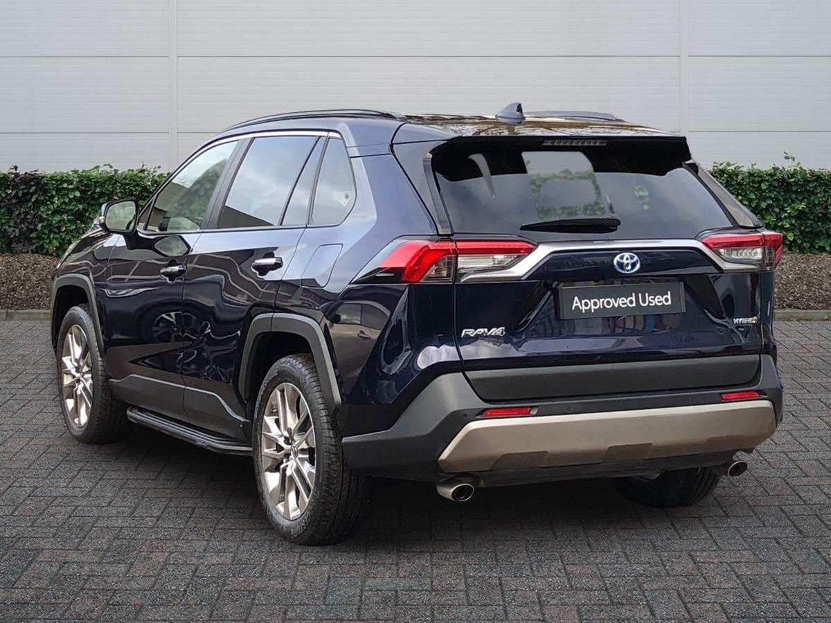 Used Toyota RAV4 2022 for sale - 76716793: Photo 2