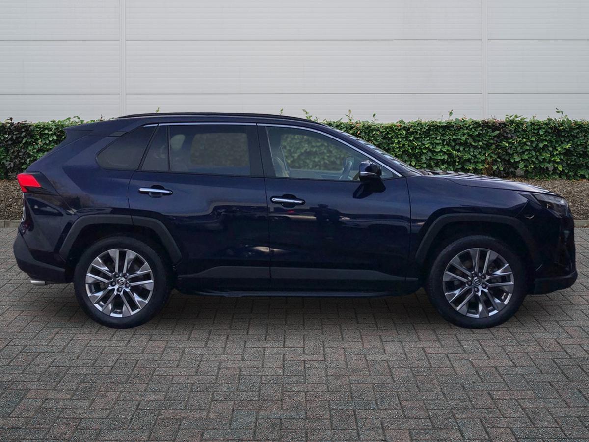 Used Toyota RAV4 2022 for sale - 76716793: Photo 5