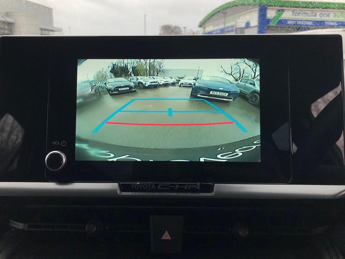 Used Toyota C-HR 2024 for sale - 77560497: Photo 8