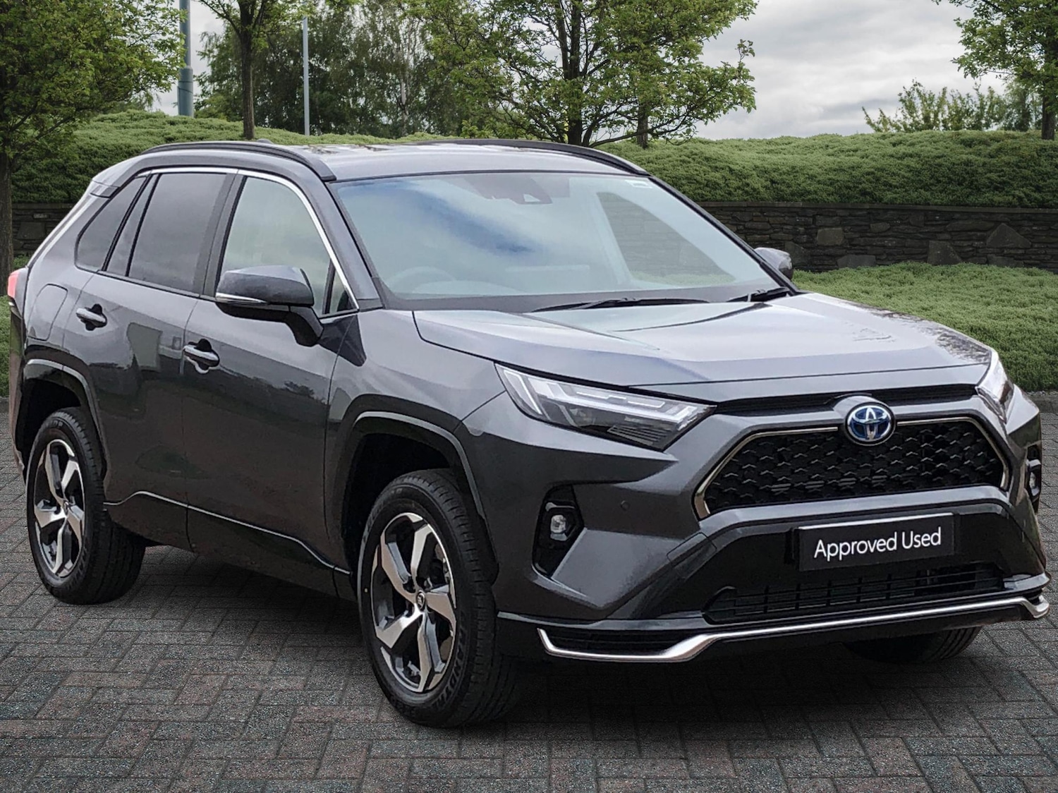 Used Toyota RAV4 2025 for sale - 76154335: Photo 1