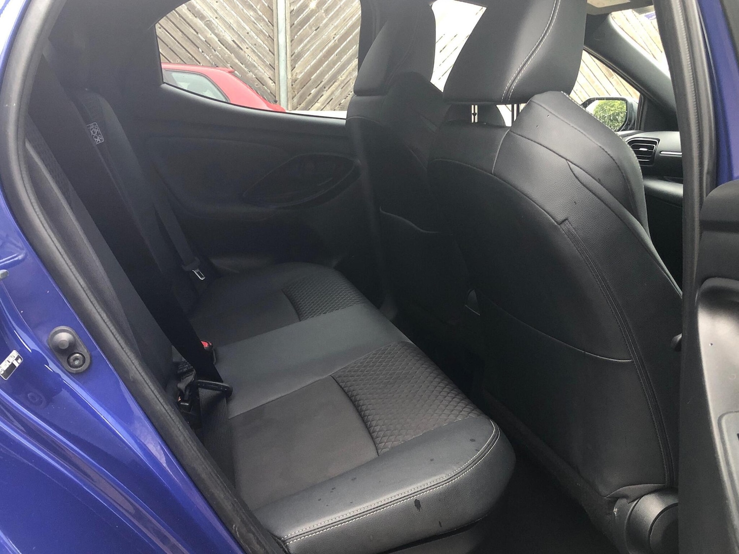 Used Toyota Yaris 2022 for sale - 76168396: Photo 15