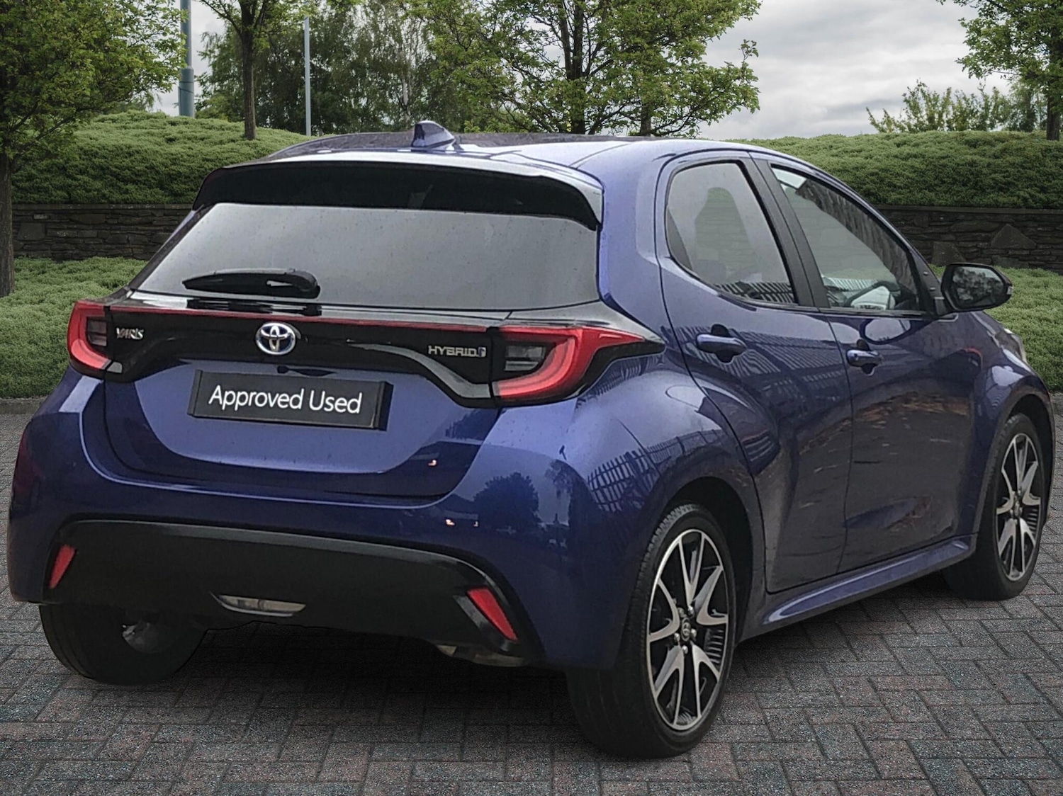 Used Toyota Yaris 2022 for sale - 76168396: Photo 2