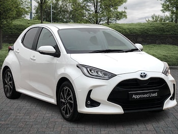 Used Toyota Yaris 2023 for sale - 76474491: Photo