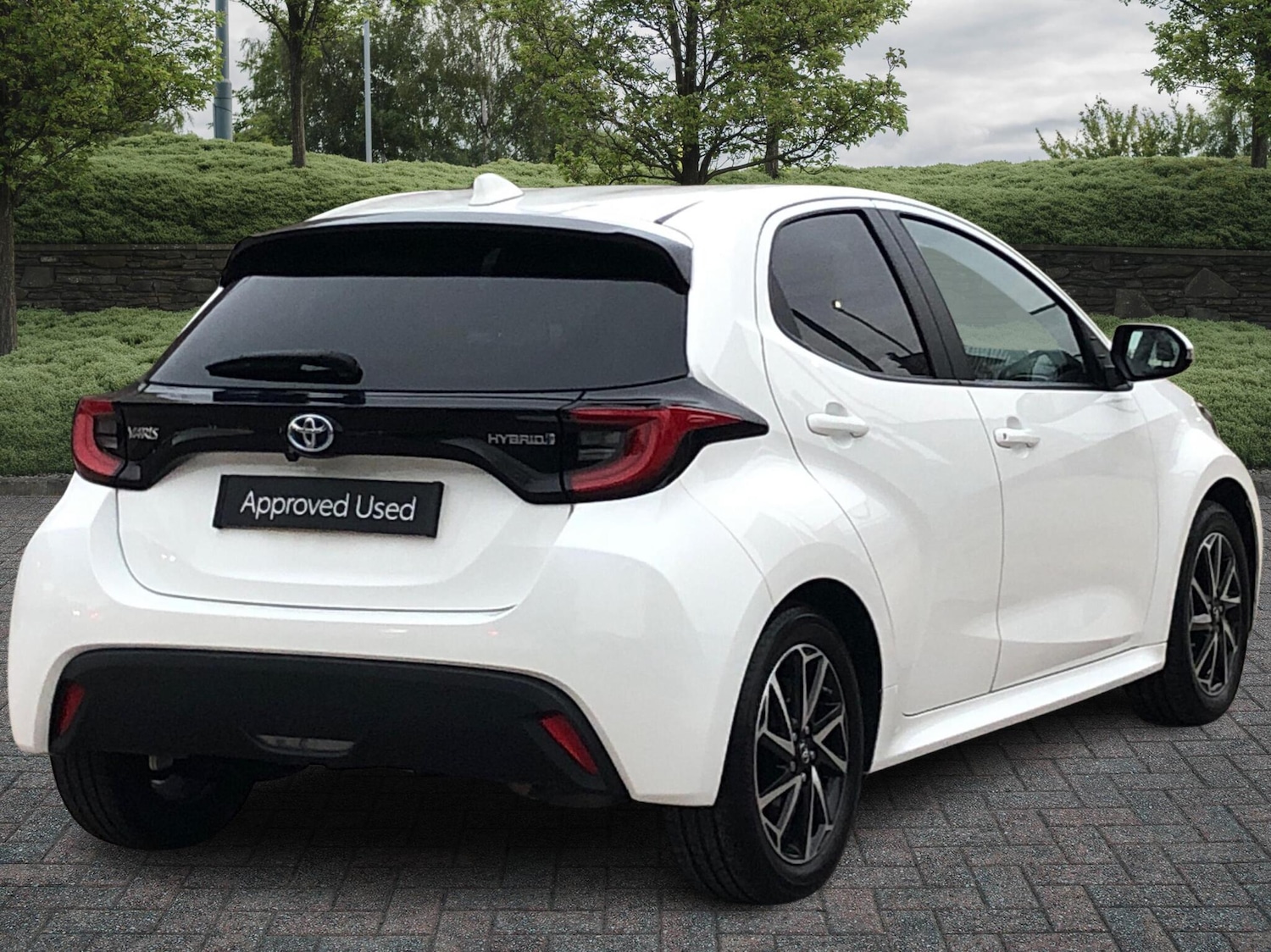 Used Toyota Yaris 2023 for sale - 76474491: Photo 3