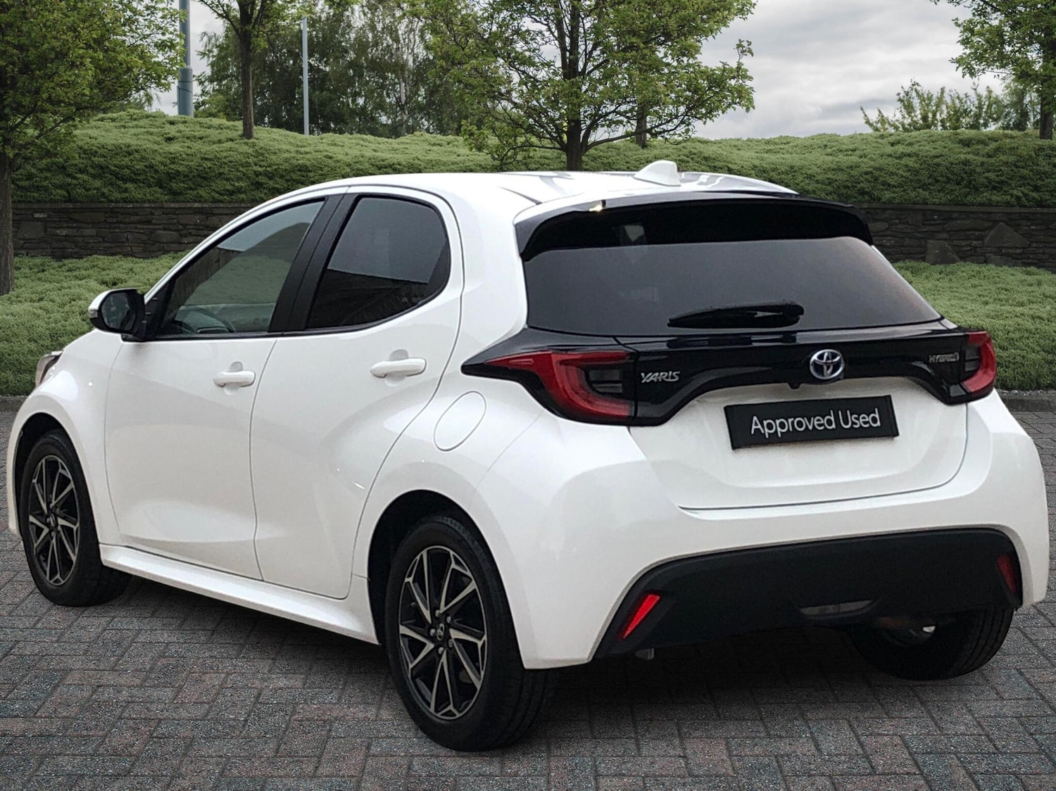 Used Toyota Yaris 2023 for sale - 76474491: Photo 4