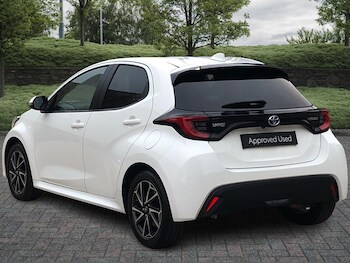 Used Toyota Yaris 2023 for sale - 76474491: Photo