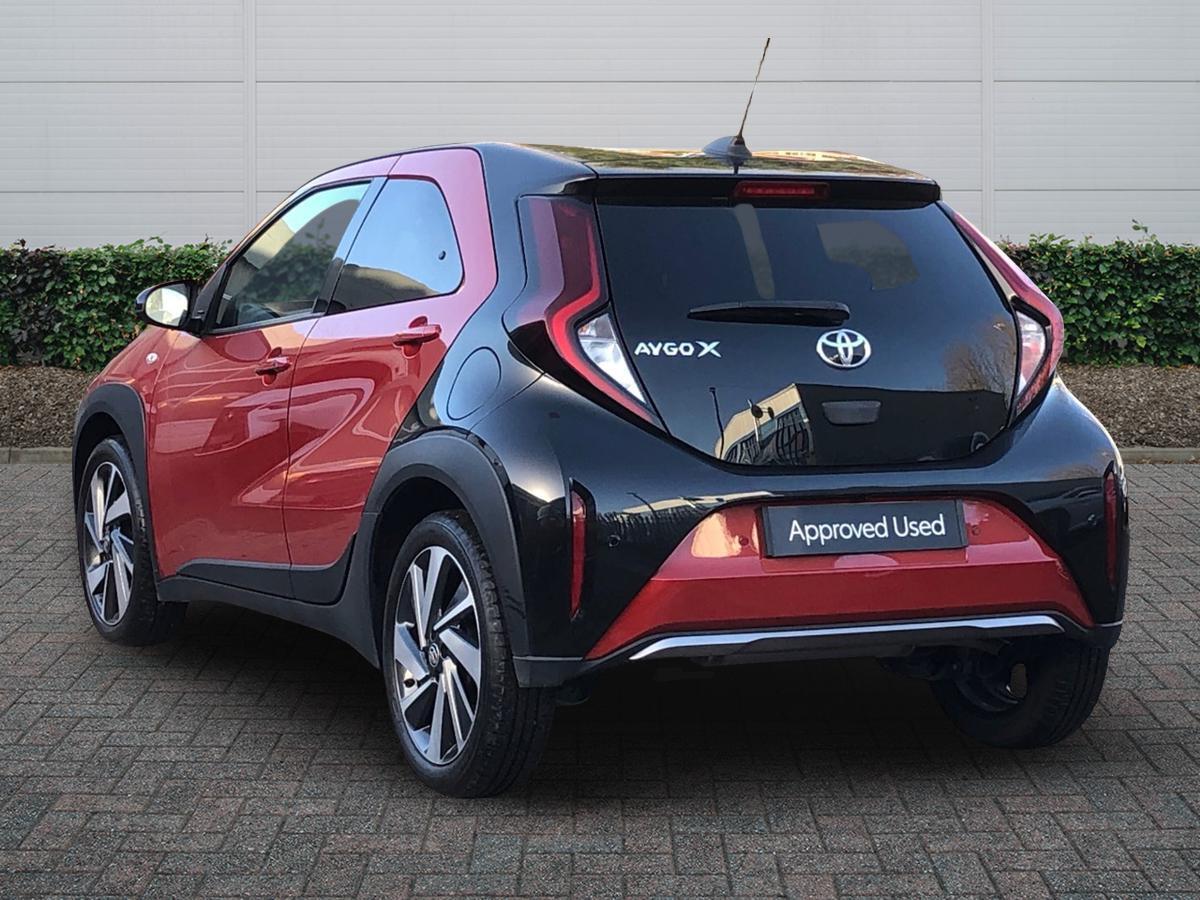 Used Toyota Aygo X 2022 for sale - 76937214: Photo 2