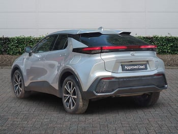 Used Toyota C-HR 2025 for sale - 79591632: Photo