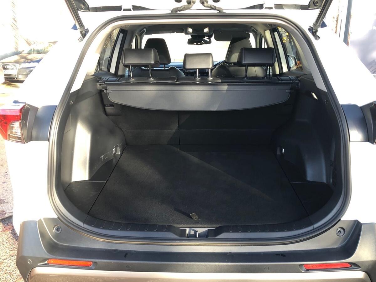 Used Toyota RAV4 2023 for sale - 76609277: Photo 10