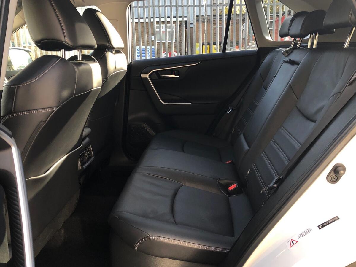 Used Toyota RAV4 2023 for sale - 76609277: Photo 16