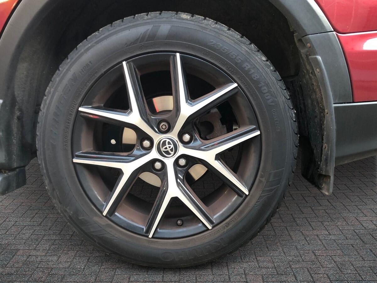 Used Toyota RAV4 2017 for sale - 76716788: Photo 6