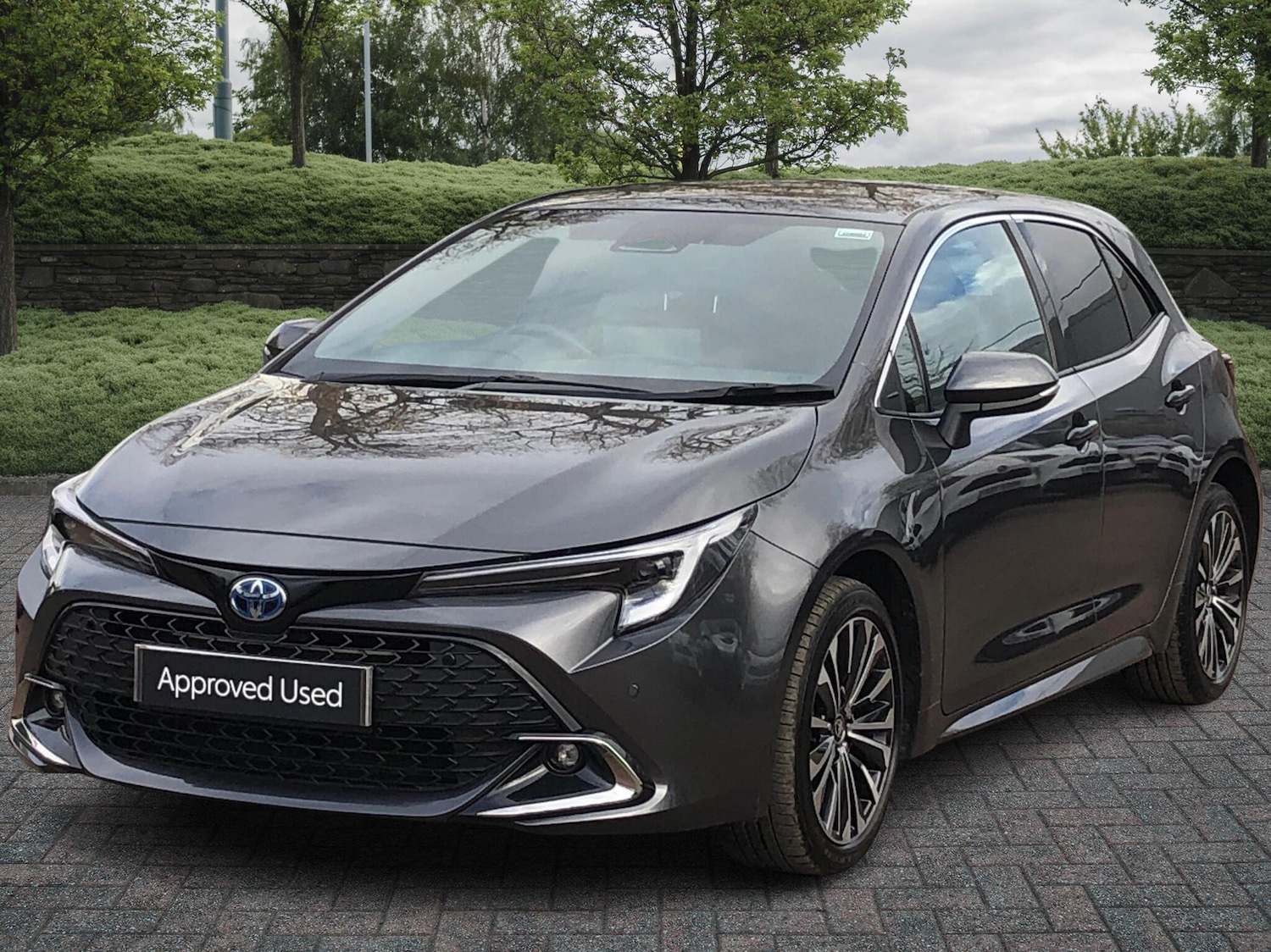 Used Toyota Corolla 2024 for sale - 76474451: Photo 2