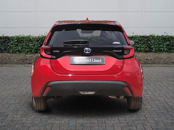 Used Toyota Yaris 2023 for sale - 78912496: Photo