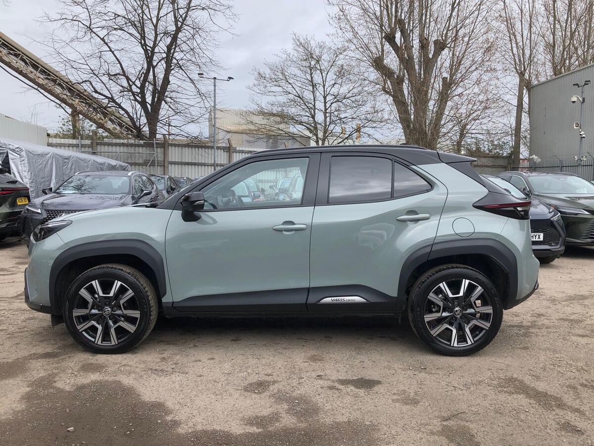 Used Toyota Yaris Cross 2024 for sale - 77926901: Photo 19