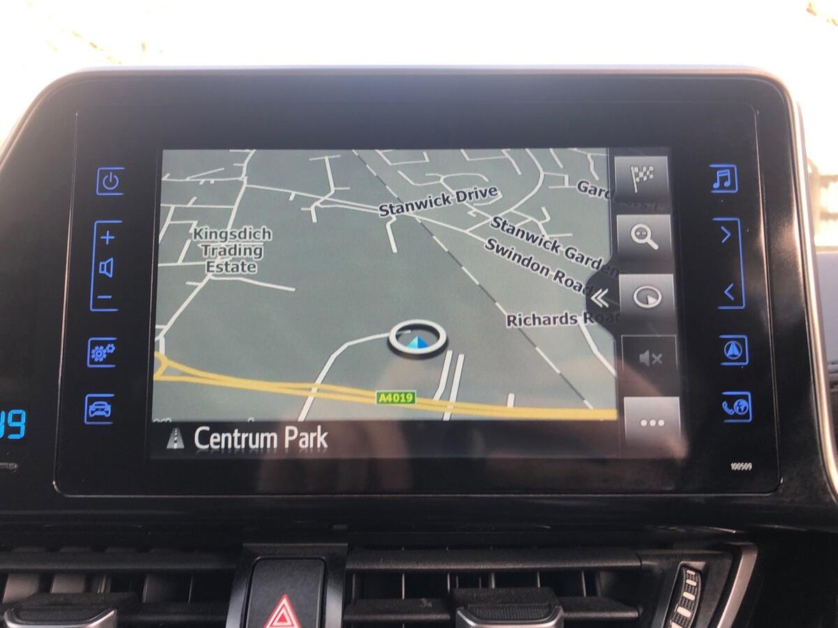 Used Toyota C-HR 2019 for sale - 77231599: Photo 12