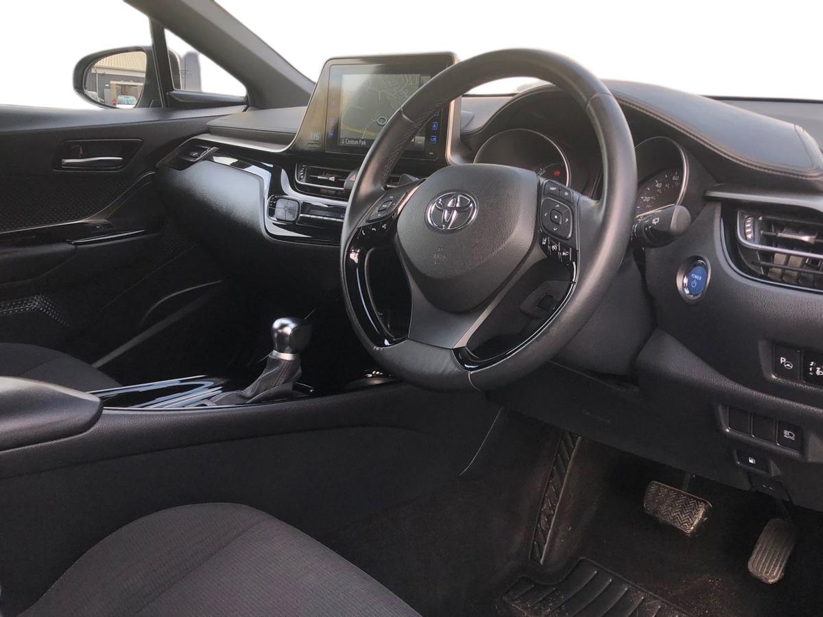 Used Toyota C-HR 2019 for sale - 77231599: Photo 14