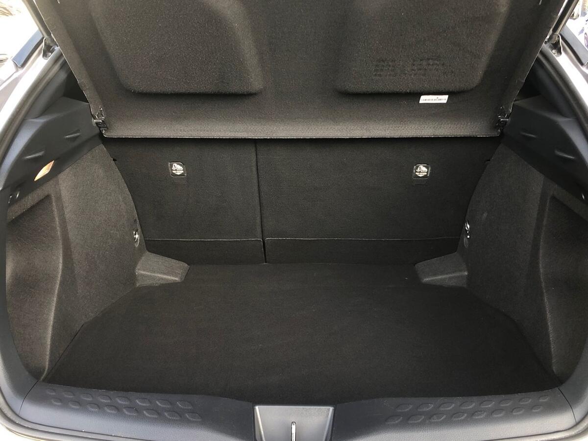 Used Toyota C-HR 2019 for sale - 77231599: Photo 17