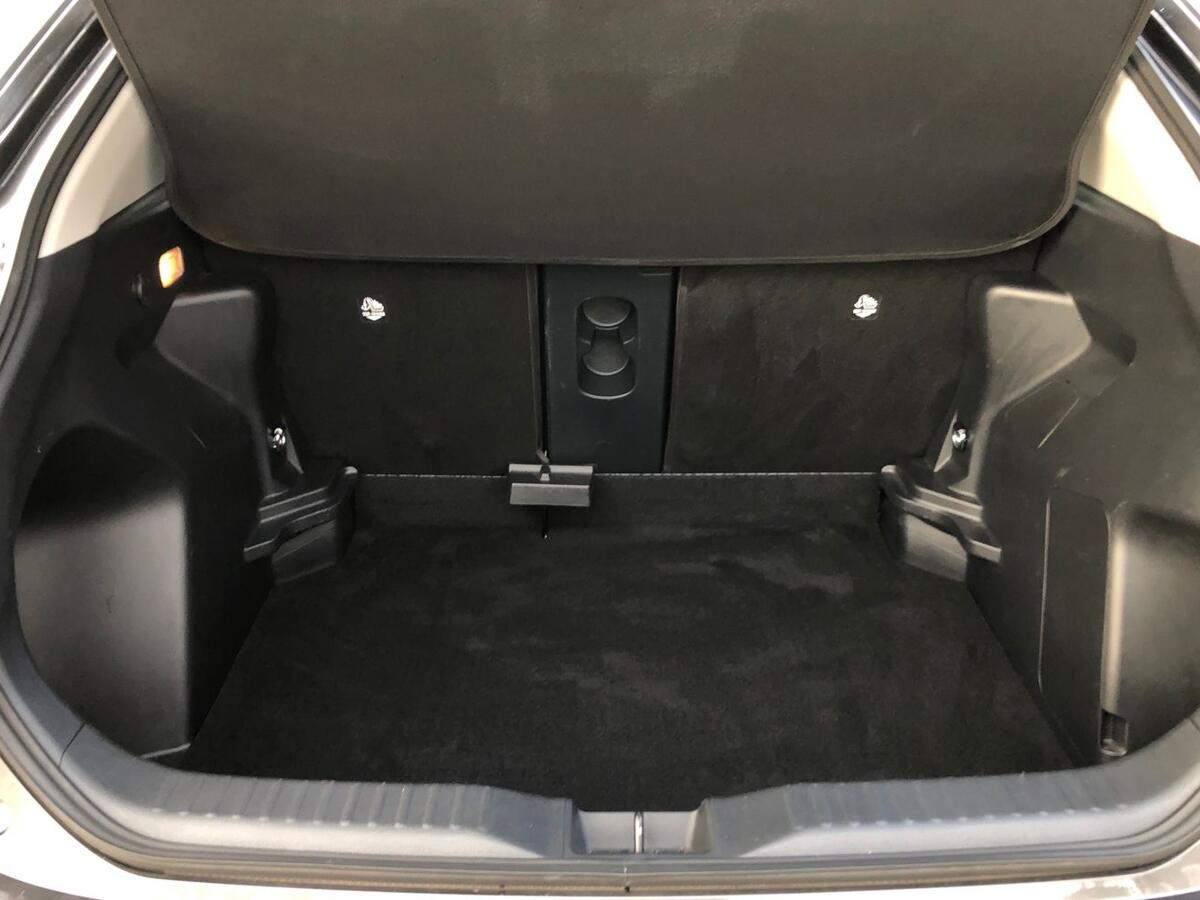 Used Toyota Yaris Cross 2023 for sale - 78059346: Photo 18