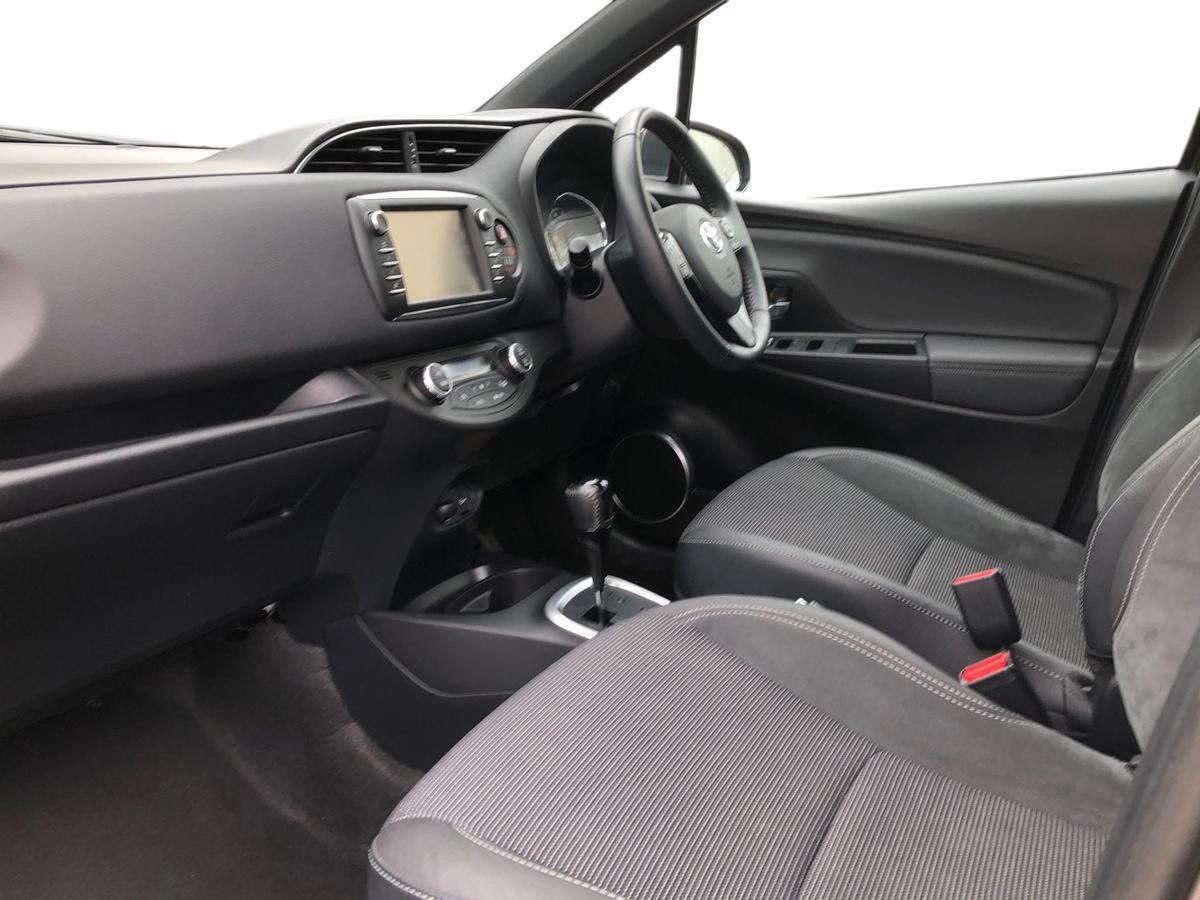 Used Toyota Yaris 2018 for sale - 78117265: Photo 15