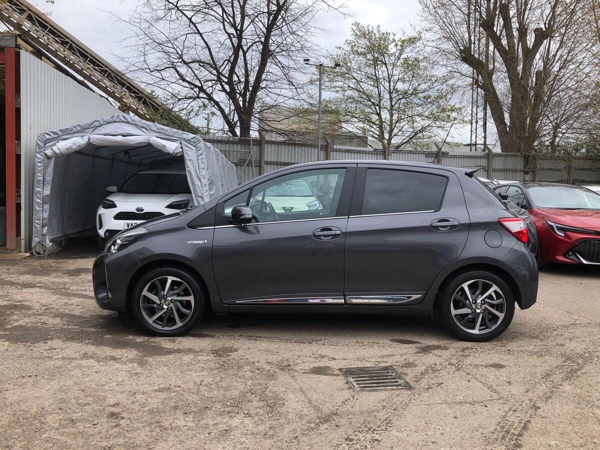 Used Toyota Yaris 2018 for sale - 78117265: Photo 7