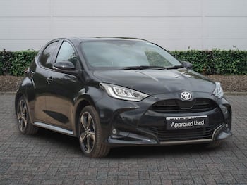 Used Toyota Yaris 2026 for sale - 79699715: Photo