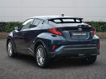 Used Toyota C-HR 2023 for sale - 77575930: Photo