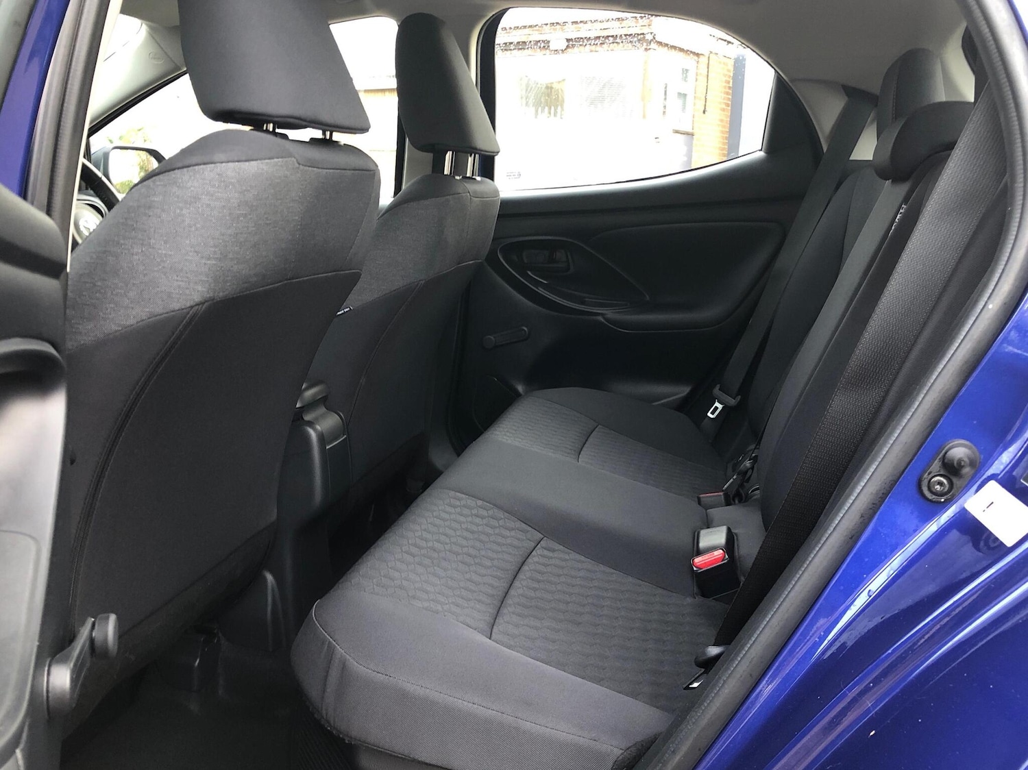 Used Toyota Yaris 2022 for sale - 76551810: Photo 12