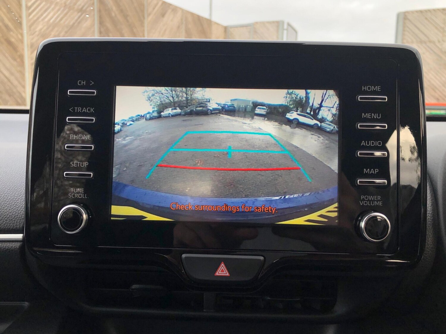 Used Toyota Yaris 2022 for sale - 76551810: Photo 24