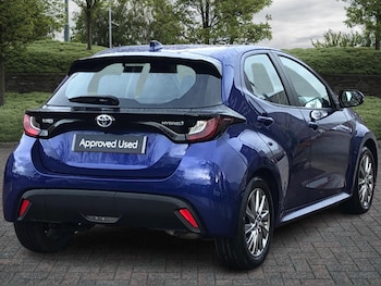 Used Toyota Yaris 2022 for sale - 76551810: Photo