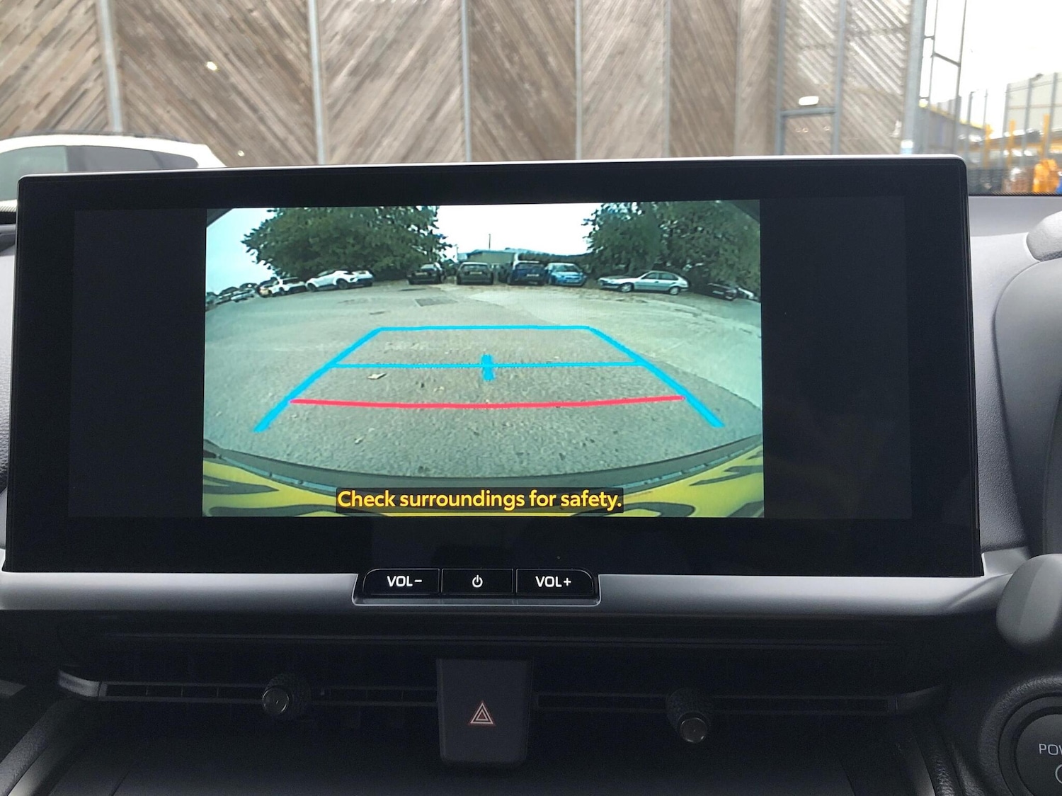 Used Toyota C-HR 2025 for sale - 76500902: Photo 15