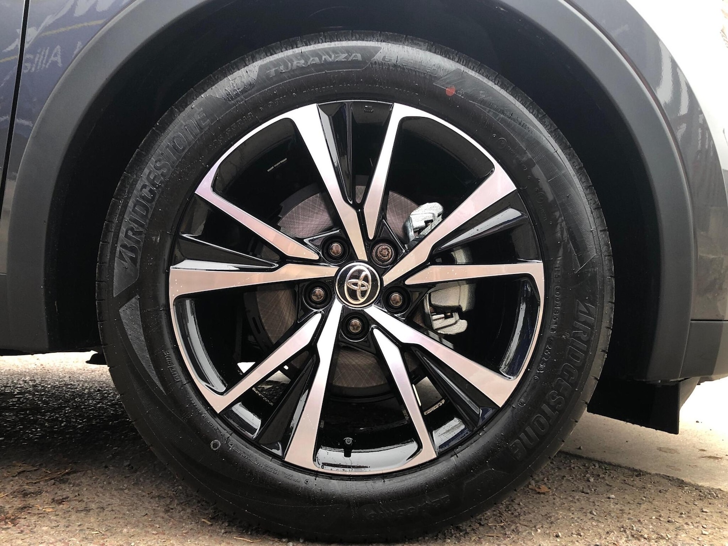 Used Toyota C-HR 2025 for sale - 76500902: Photo 20