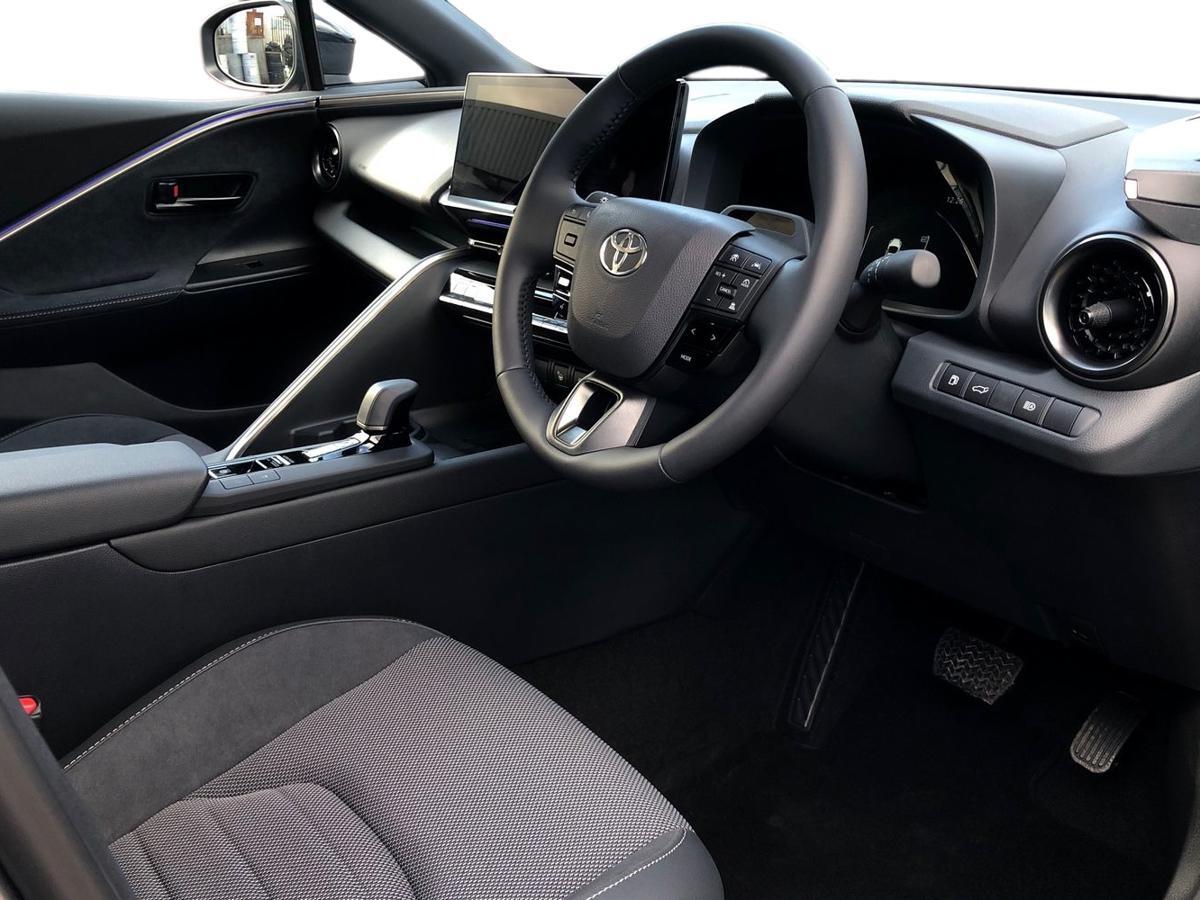 Used Toyota C-HR 2025 for sale - 77052395: Photo 12