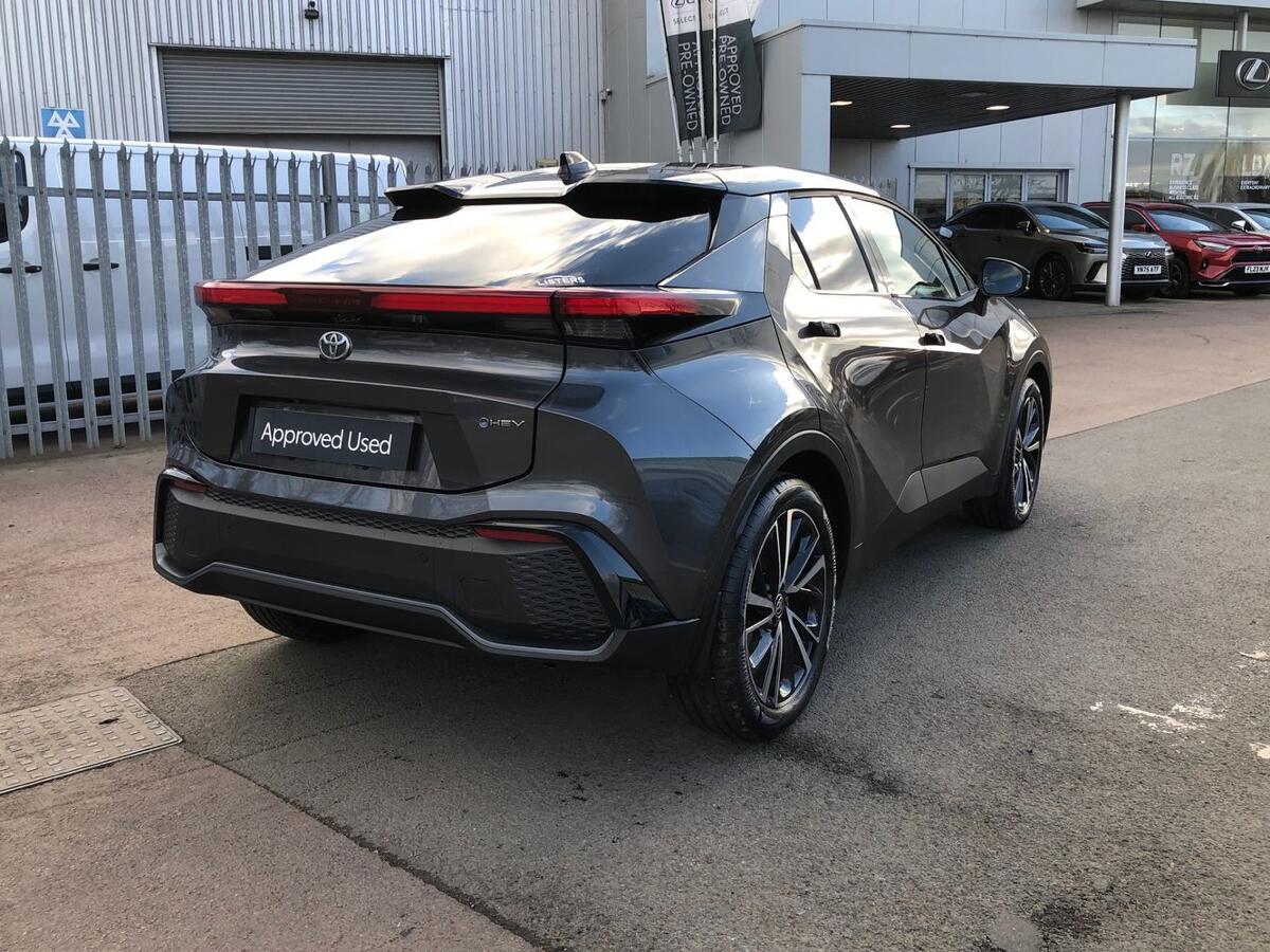 Used Toyota C-HR 2025 for sale - 77052395: Photo 18