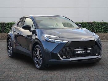 Used Toyota C-HR 2025 for sale - 77052395: Photo