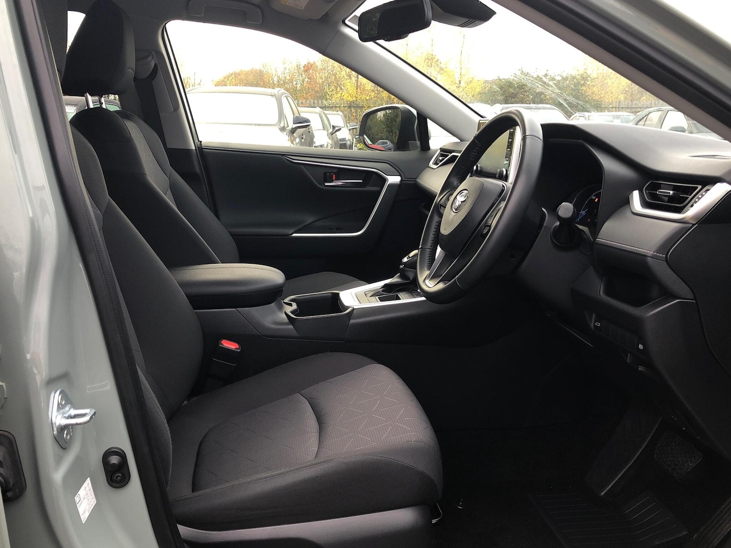 Used Toyota RAV4 2022 for sale - 76514399: Photo 11