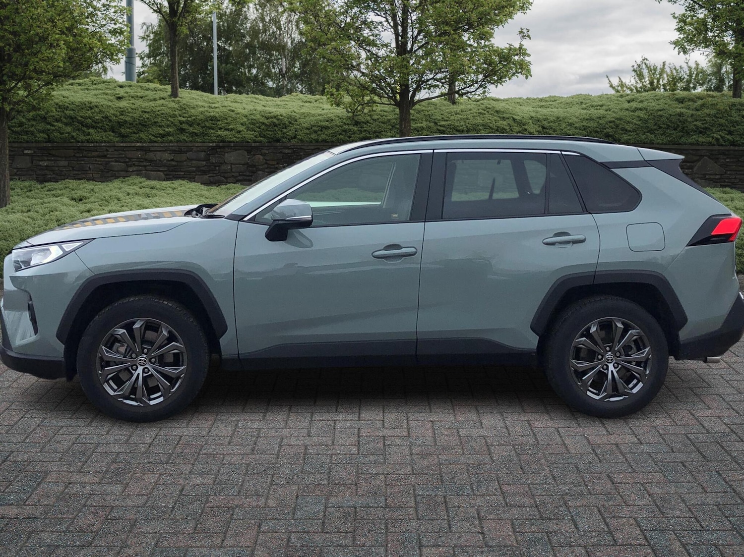 Used Toyota RAV4 2022 for sale - 76514399: Photo 17