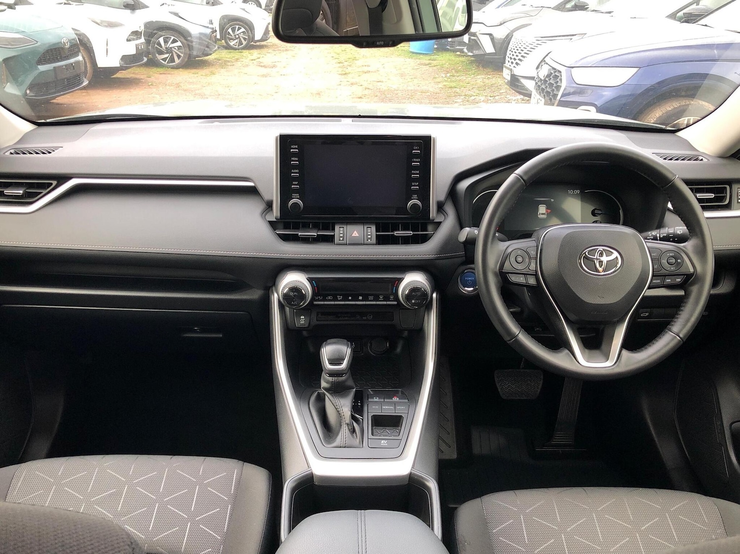 Used Toyota RAV4 2022 for sale - 76514399: Photo 5