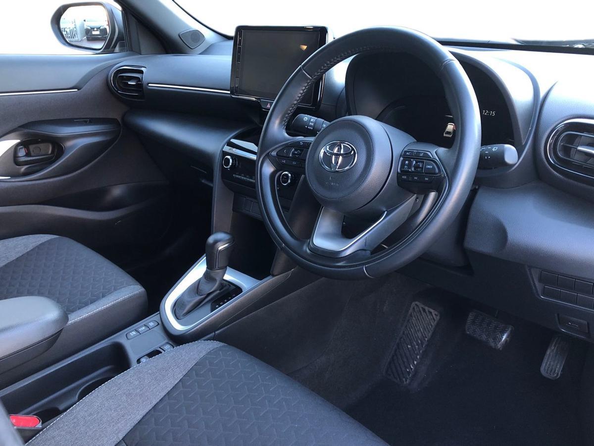 Used Toyota Yaris 2023 for sale - 76800523: Photo 12