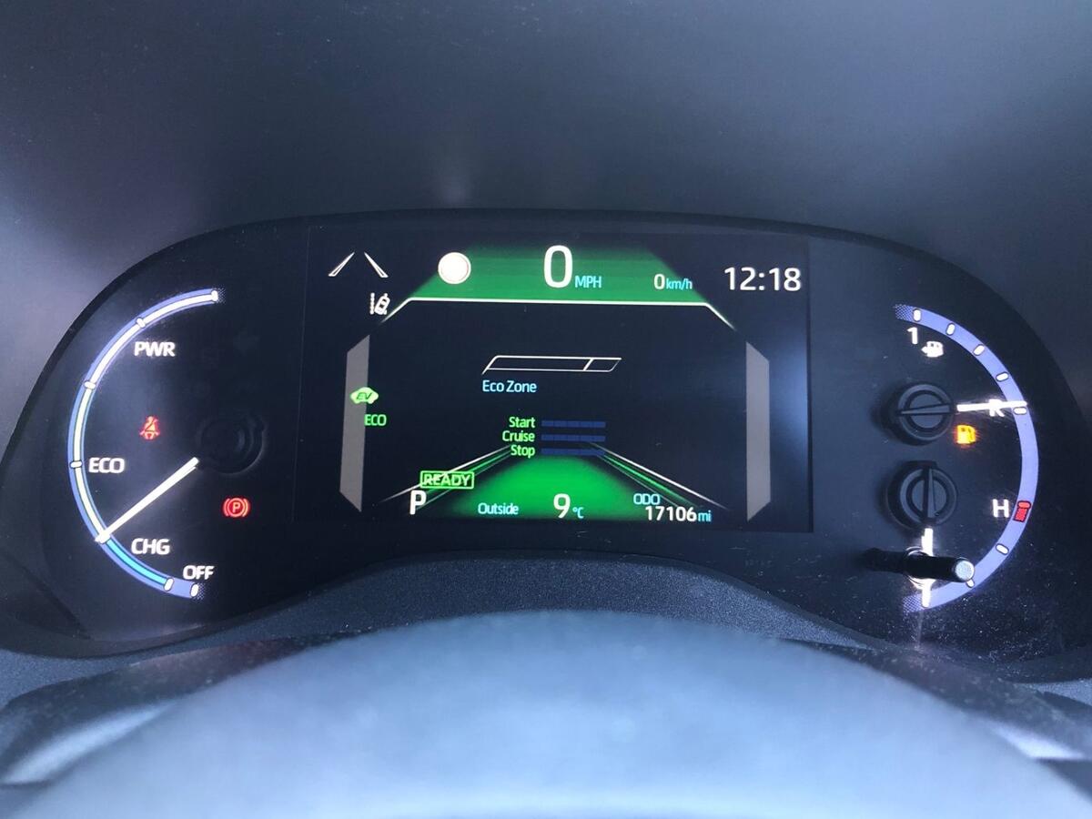 Used Toyota Yaris 2023 for sale - 76800523: Photo 17