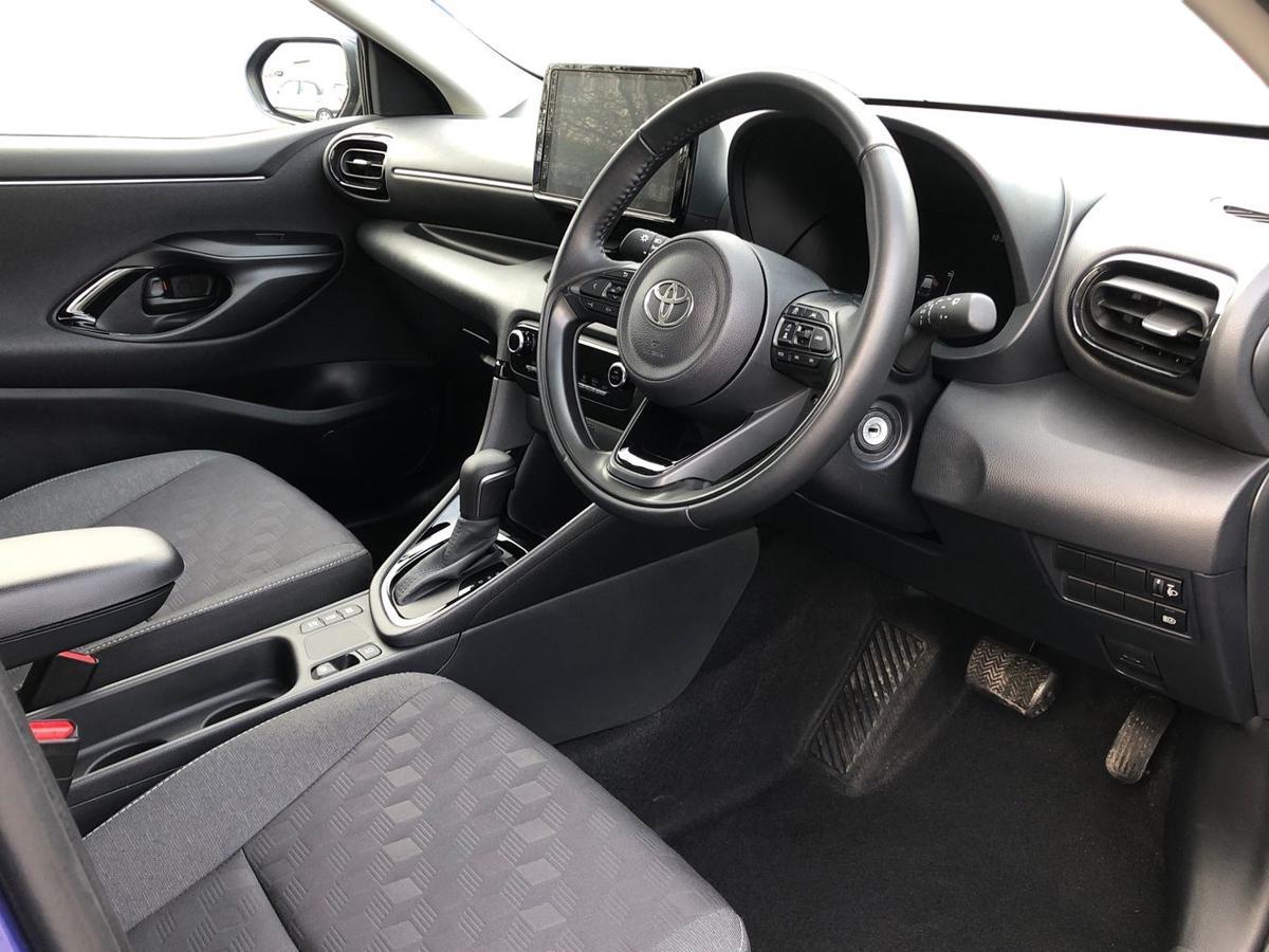 Used Toyota Yaris 2024 for sale - 77193041: Photo 12