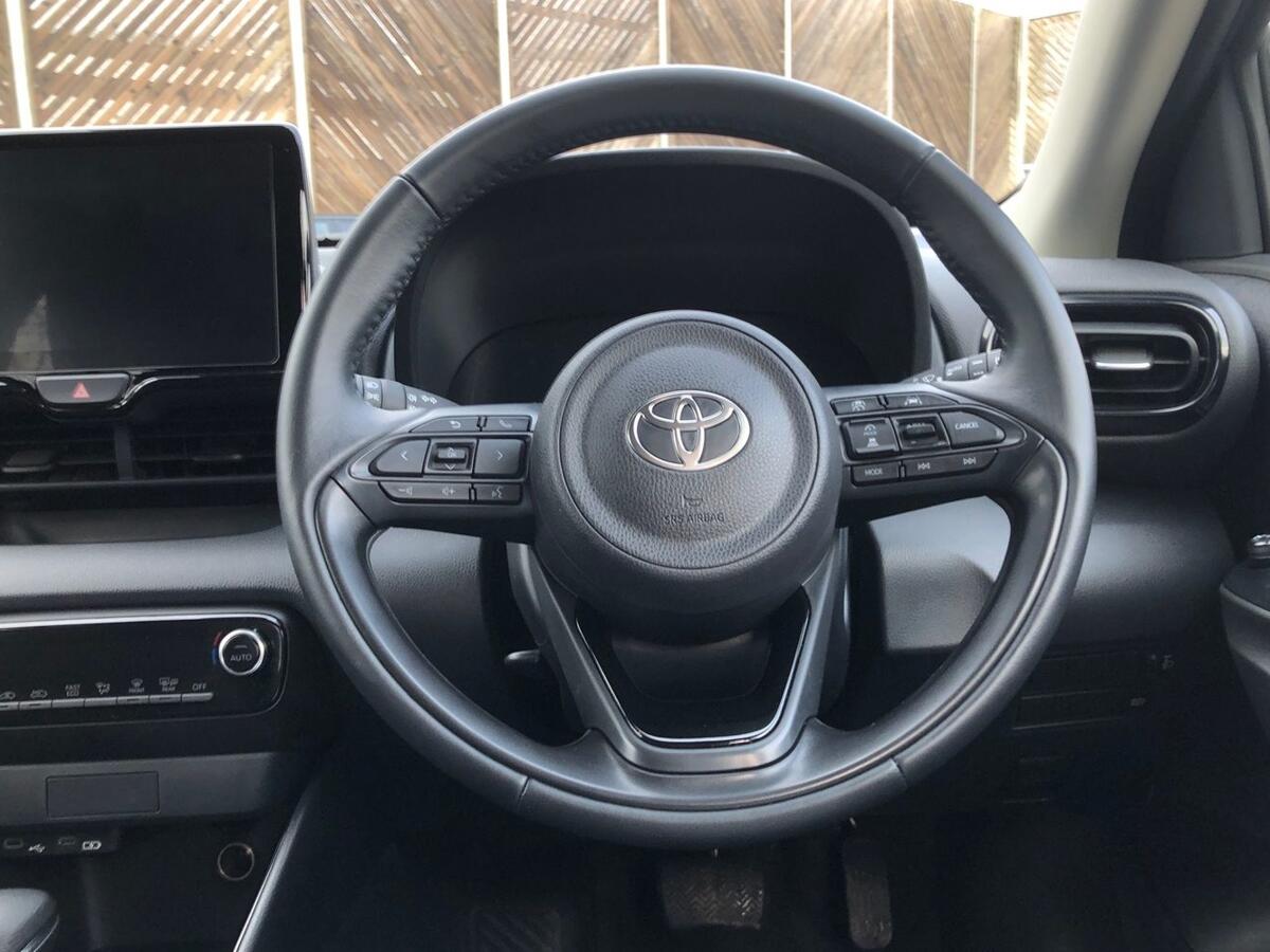 Used Toyota Yaris 2024 for sale - 77193041: Photo 21
