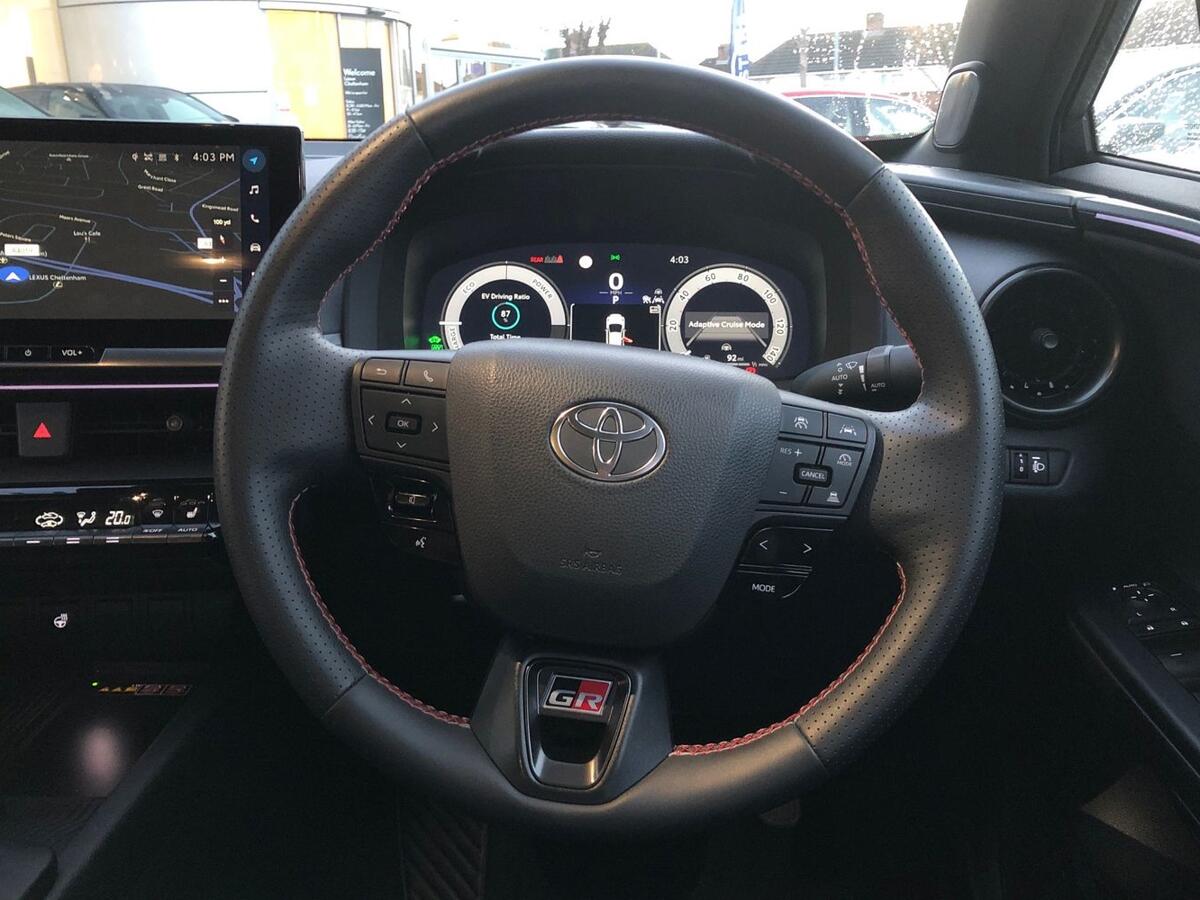 Used Toyota C-HR 2024 for sale - 76800492: Photo 7