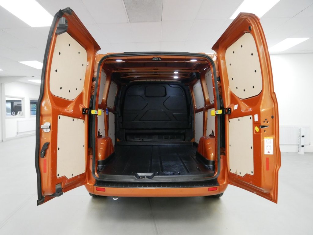 Used Ford Transit Custom 2020 for sale - 77608598: Photo 2