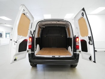 Used Citroen Berlingo 2023 for sale - 79551110: Photo