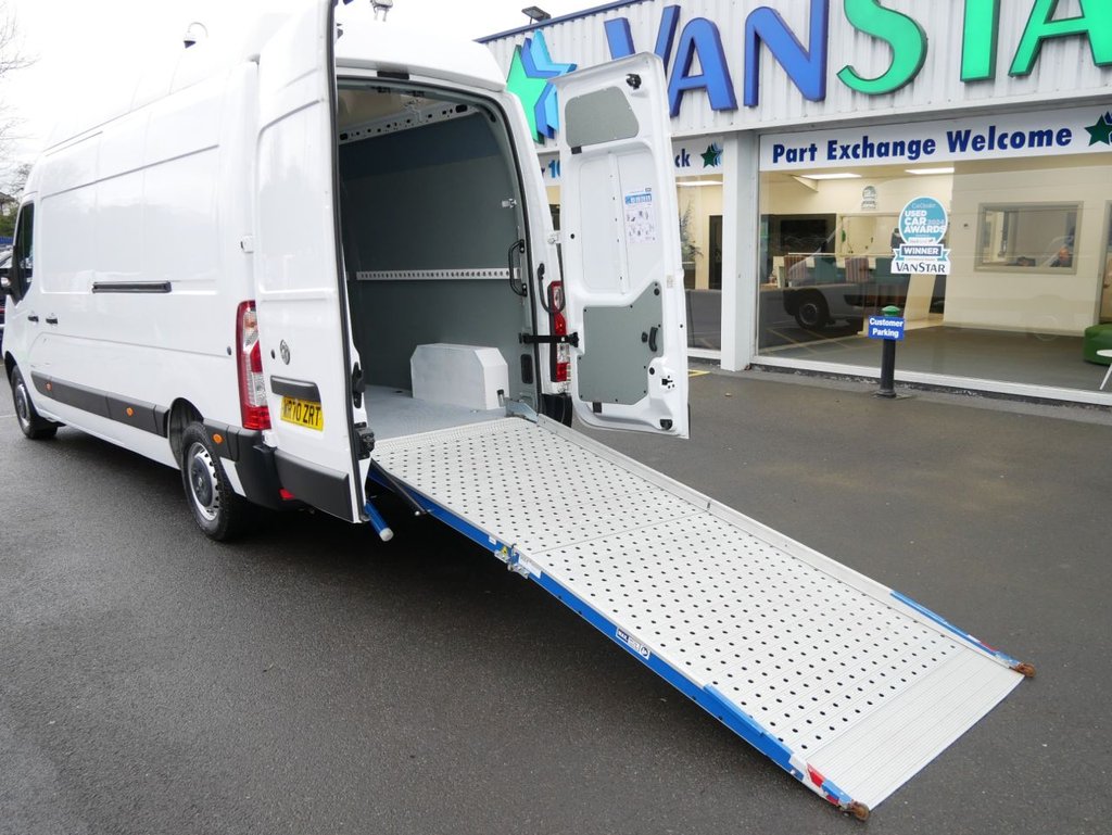 Used Vauxhall Movano 2021 for sale - 76745032: Photo 2