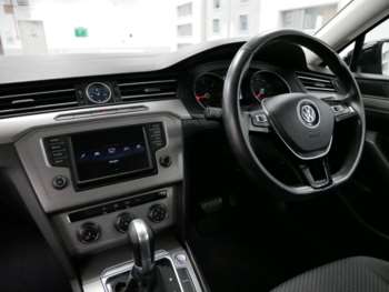 Used Volkswagen Passat 2016 for sale - 75444518: Photo