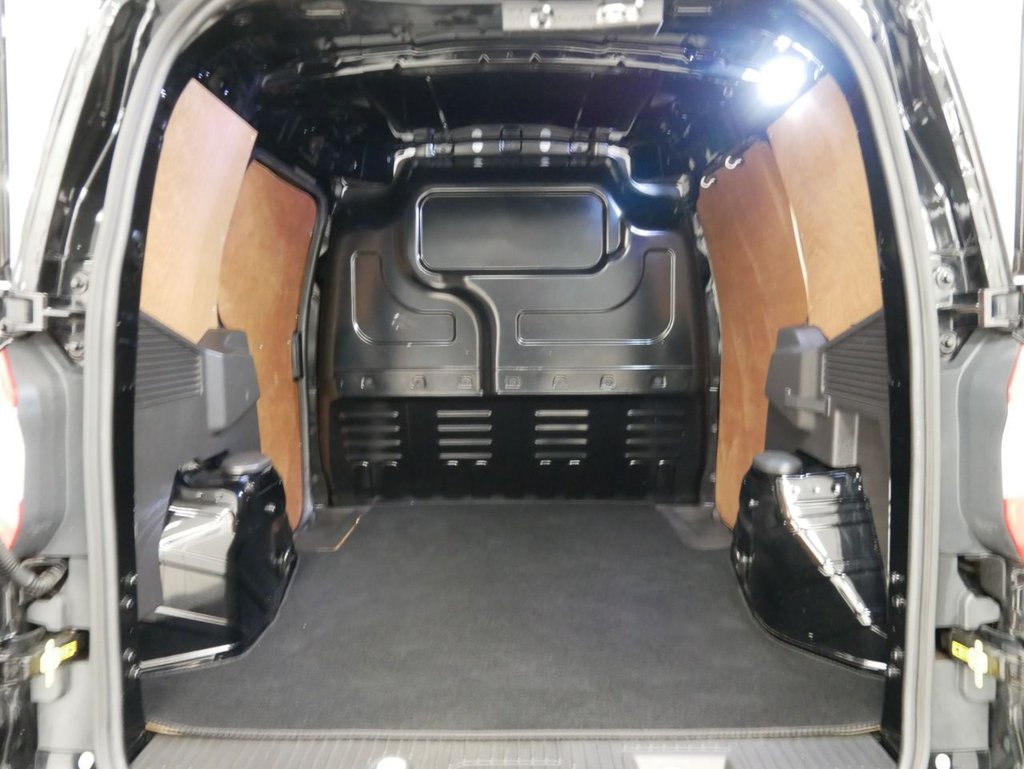 Used Ford Transit Courier 2018 for sale - 77262973: Photo 7