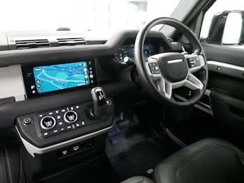 Used Land Rover Defender 2023 for sale - 78487230: Photo